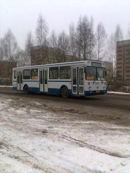 Файл:LiAZ-5256 in Tikhvin, Russia.jpg