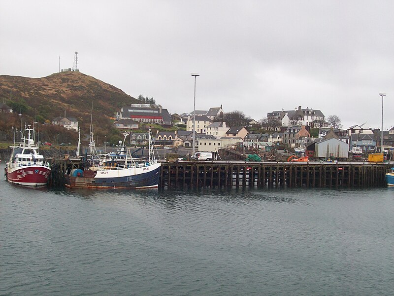 Файл:Mallaig harbour.jpg