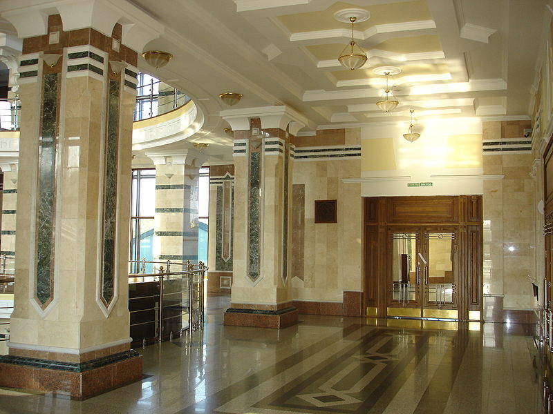 File:Omsk railroad station 002.jpg