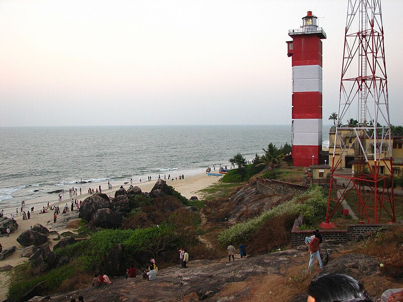 File:Surathkal Lighthouse1.jpg