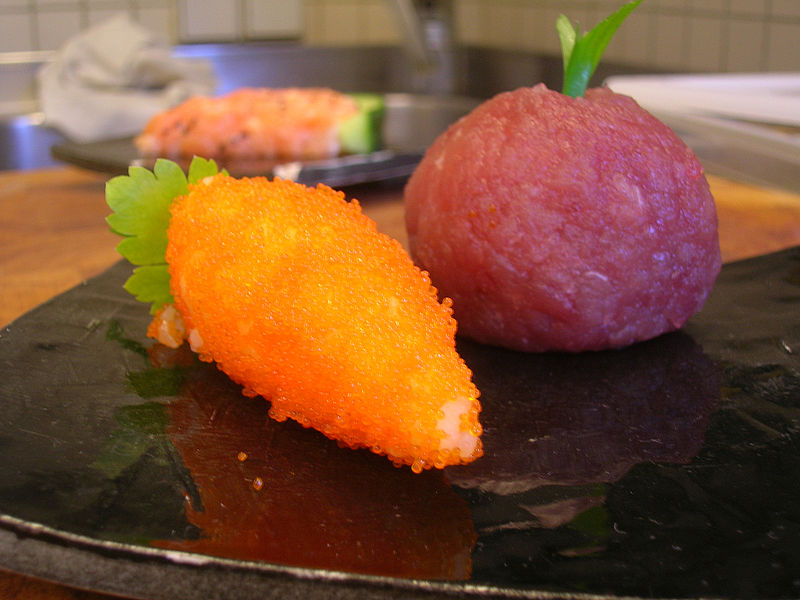 File:Sushi carrot and apricot.jpg