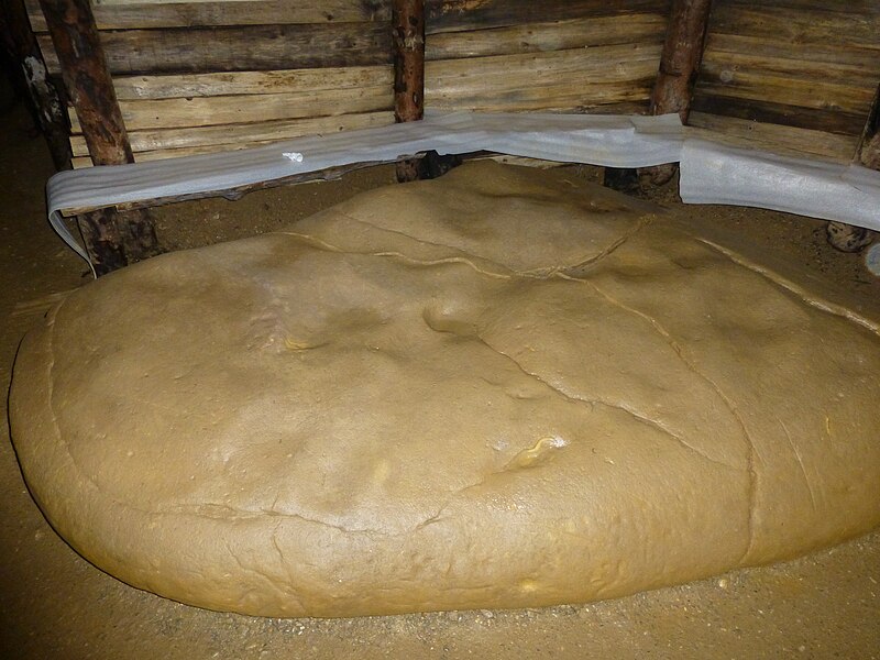 File:Bosnian Pyramids Ravne Tunnels.JPG