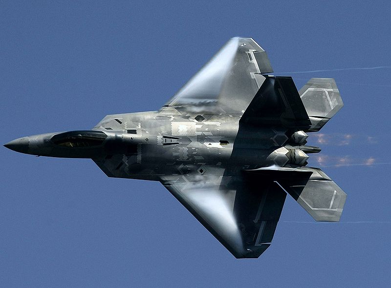 Файл:F22 Soar Up.jpg