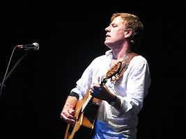 Martyn Joseph at the 2008 Greenbelt Festival.