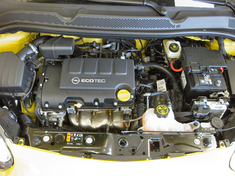 File:Opel Adam Motorraum.JPG