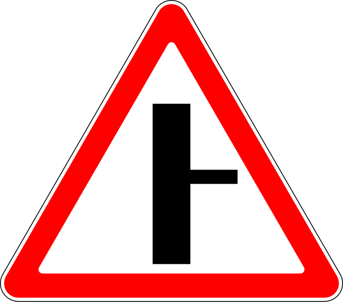 File:RU road sign 2.3.2.svg