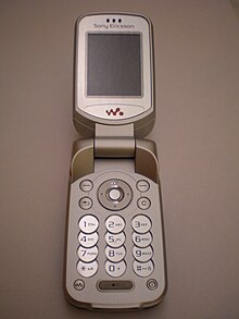 Sony Ericsson W300i.JPG