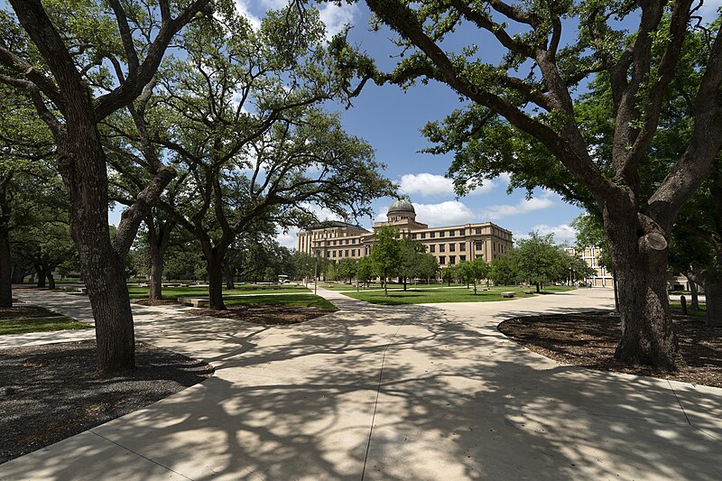 File:Texas A&M Academic Building.jpg