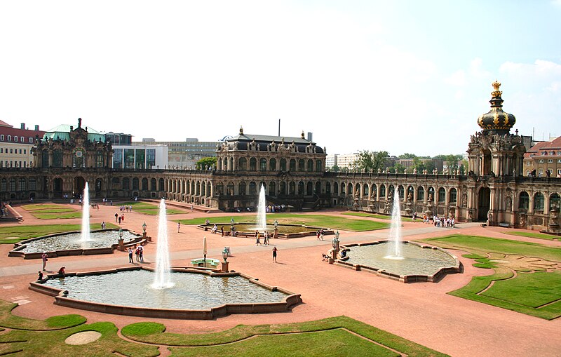 File:2006-07-30 Zwinger dresden2.jpg