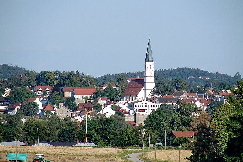 File:Ortsansicht von Velden 02.jpg