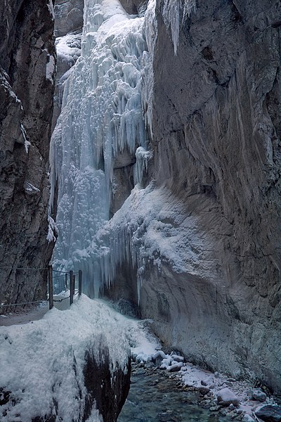 File:Partnachklamm rb.jpg