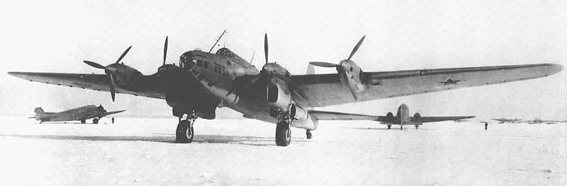 Файл:Petlyakov Pe-8.jpg