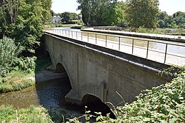 运河桥（法语：Pont-canal de l'Orbiel）