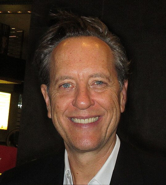 File:Richard E. Grant 2018.jpg