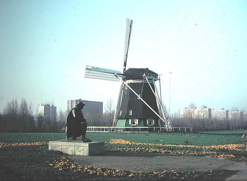 File:Riekermolen (Amsterdam).jpg