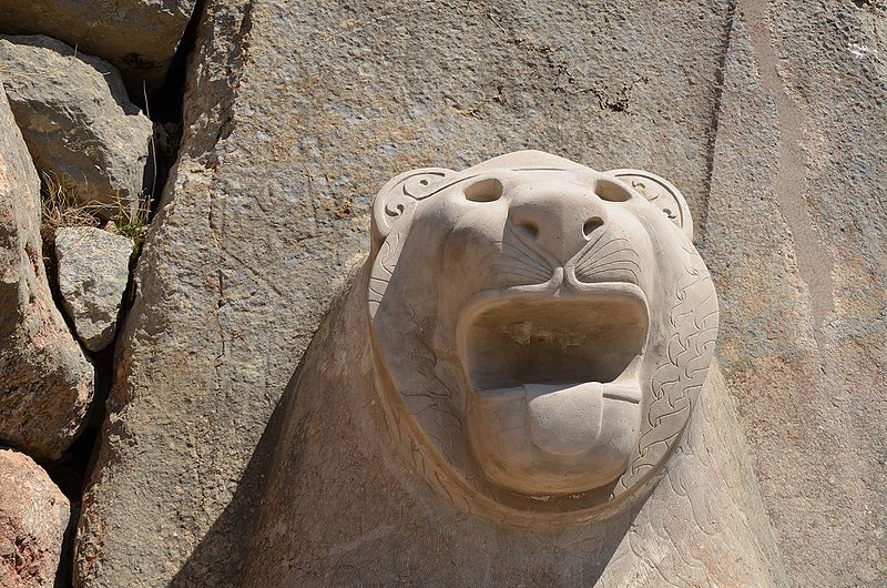 Файл:Lion Gate, Hattusa 18.jpg