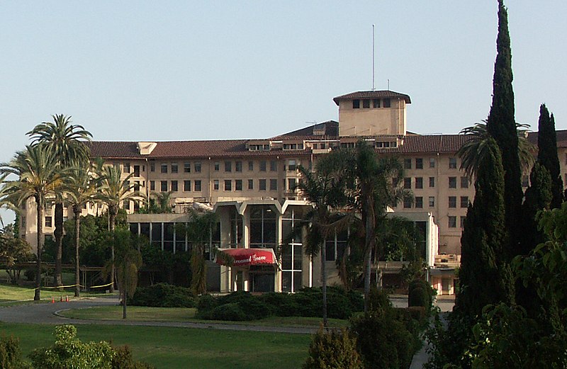 File:USA Los-Angeles Ambassador-Hotel.jpg