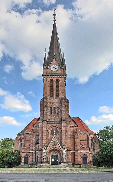 File:Lutherkirche Leipzig tone mapping.jpg