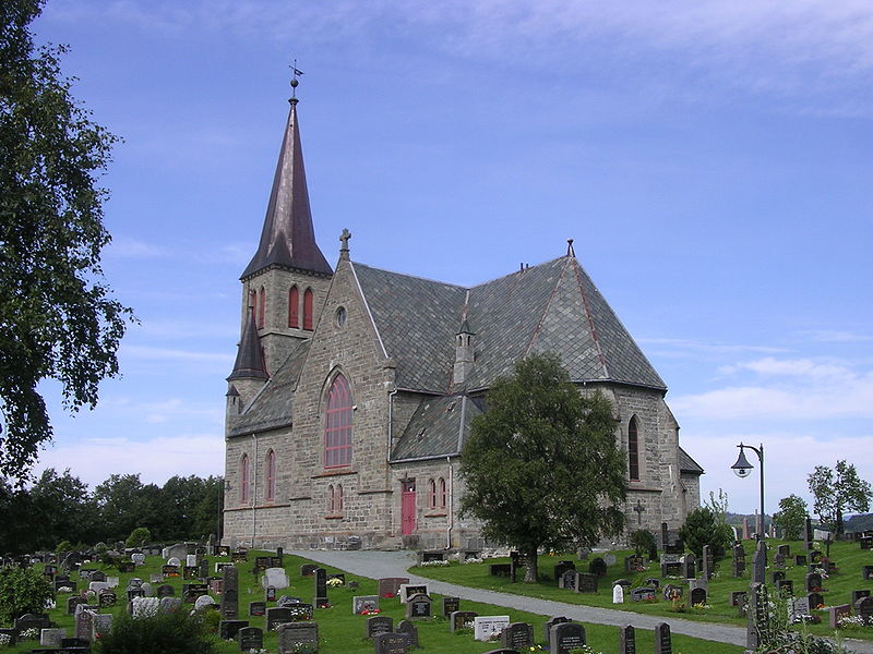 File:Melhus kirke 001.JPG