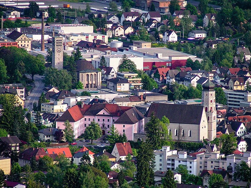 Файл:Bludenz von nordwesten.jpg