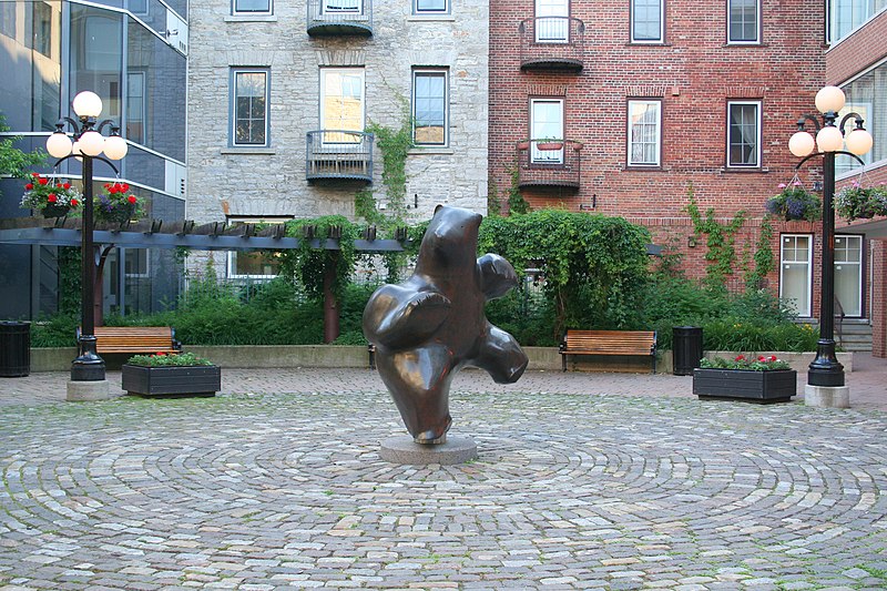 File:Dancing Bear Ottawa 2006.jpg