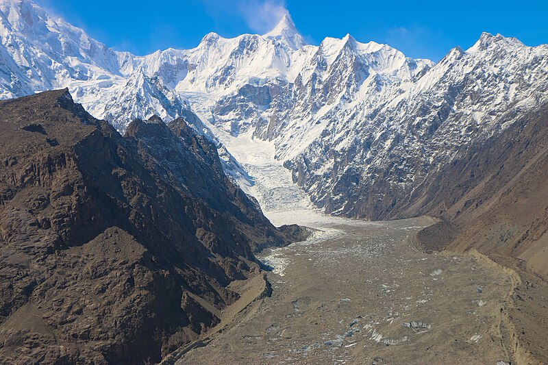 File:Ghulkin Glacier.jpg