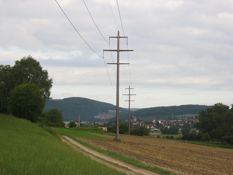 File:Leitung Bietingen 11082013 1.JPG