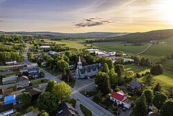 Aerial view of Saint-Jacques-de-Leeds