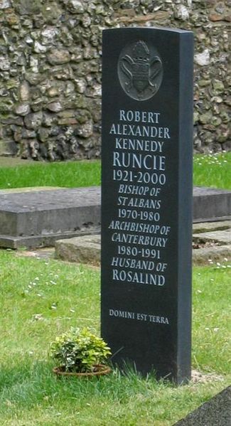 File:Robert-runcie-grave.jpg