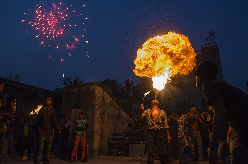 File:Shakrain Festival পৌষ সংক্রান্তি.jpg