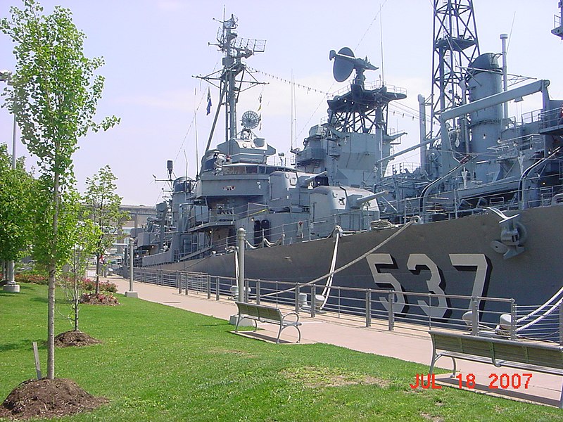 File:U.S.S. The Sullivans 2.jpg