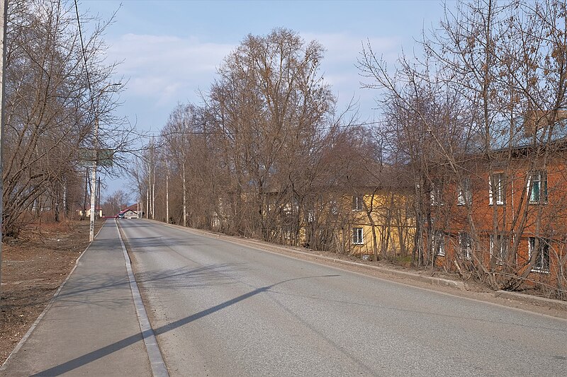 Файл:14th Street (Izhevsk).jpg