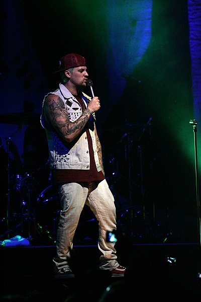 File:Joel Madden 2012 (2).jpg