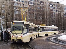 Saratov trams 1002+1004.jpg