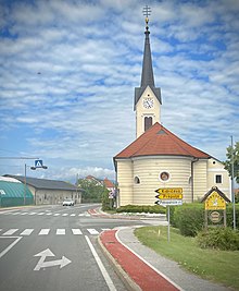 Starše, Slovenia (52221034945).jpg