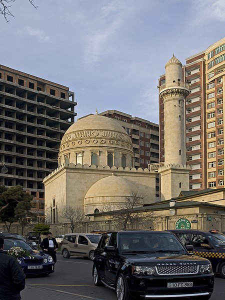 File:Ajdarbey Mosque Baku.jpg