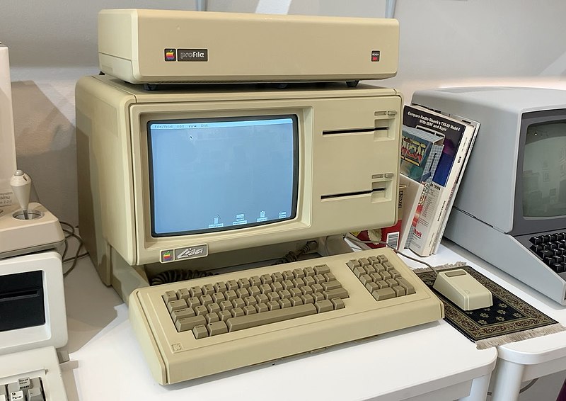 File:Apple Lisa Computer.jpg