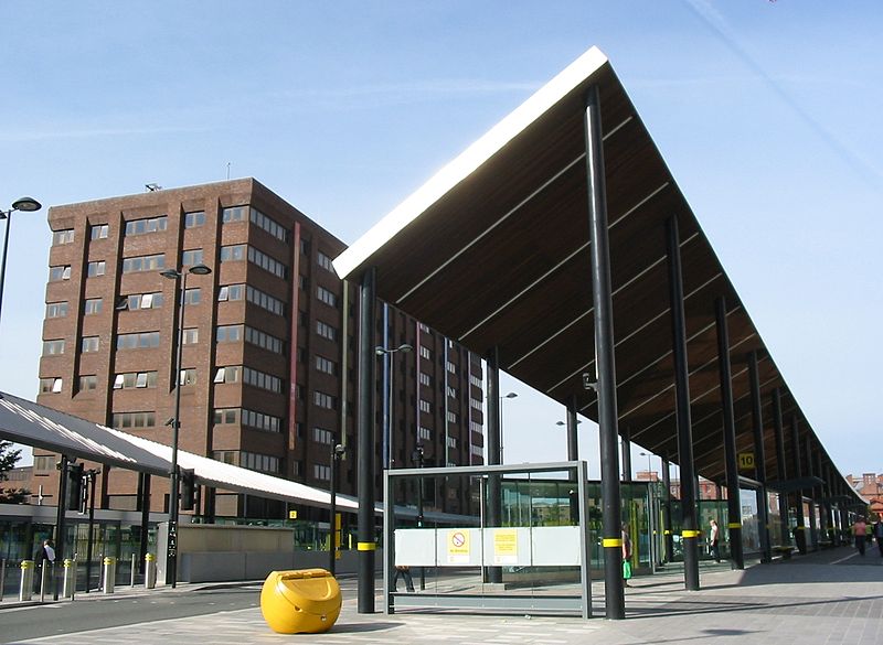 File:Bus station Liverpool.jpg