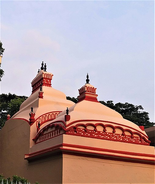 File:Dhakeshwari Temple.jpg