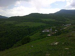 село Тумсой и ущелье реки Тумсой-Эрк