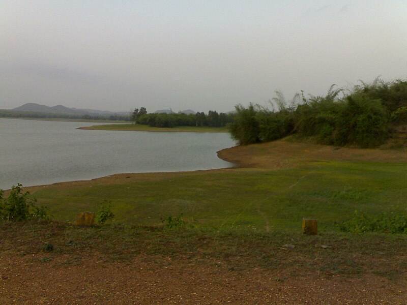 File:Bachanaki dam 1.jpg