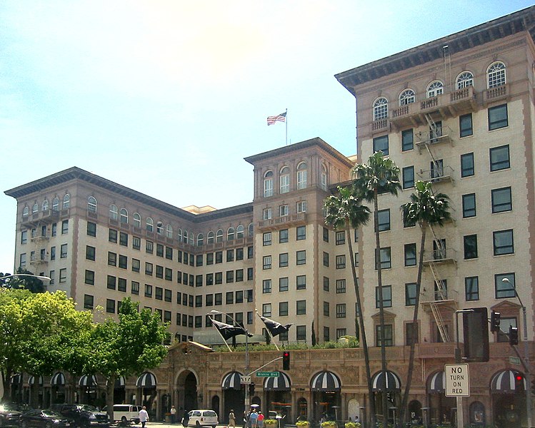 Файл:BeverlyWilshire01.jpg