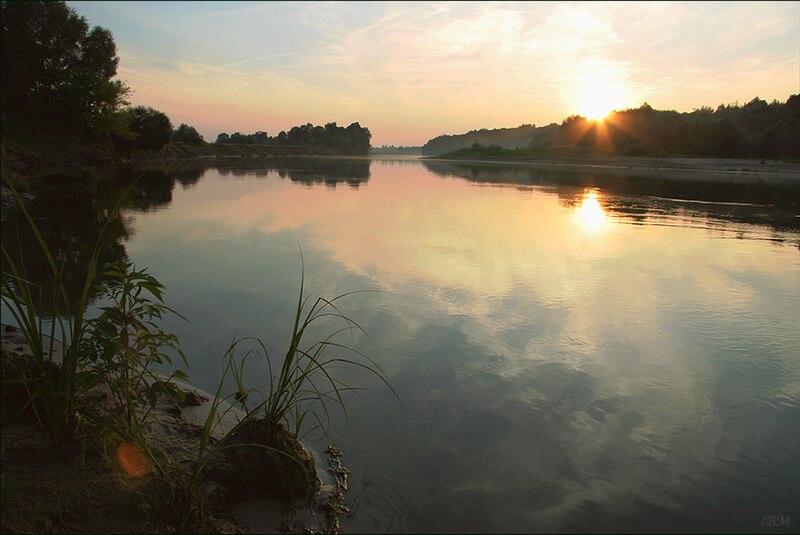 File:Desna River 2.jpg