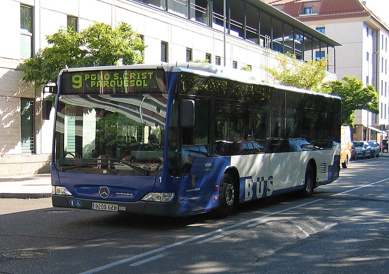 Archivo:Mercedes Benz Citaro AUVASA.jpg