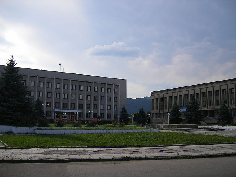 File:Velikiy Berezniy1.JPG