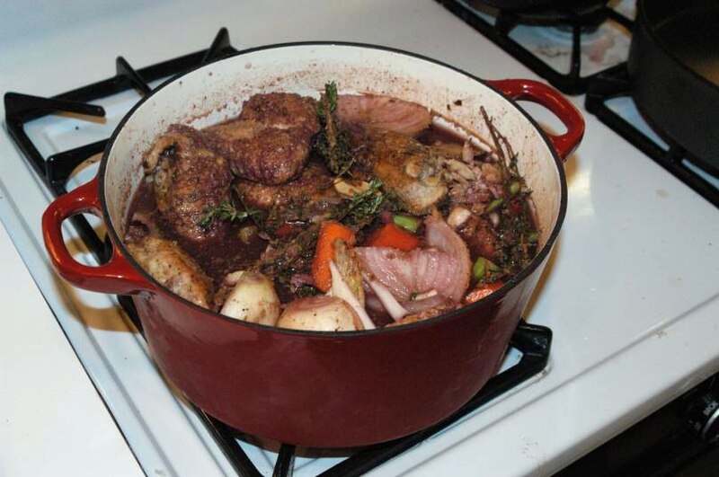 File:Coq au vin.jpg