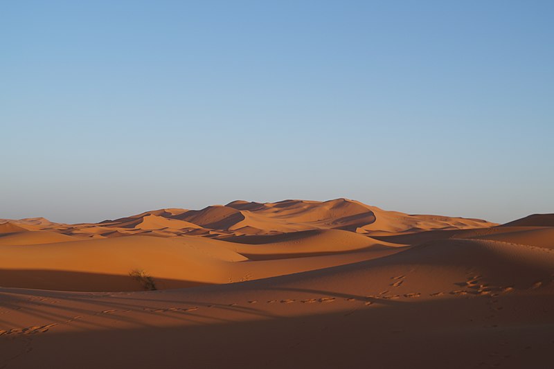 File:Desierto del Sahara.jpg