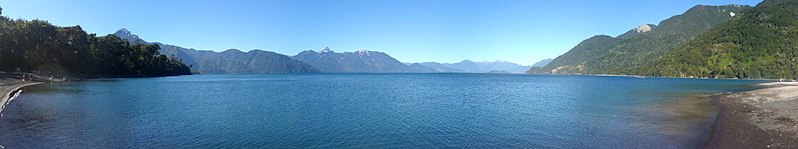 Файл:Lago Todos los Santos.jpg