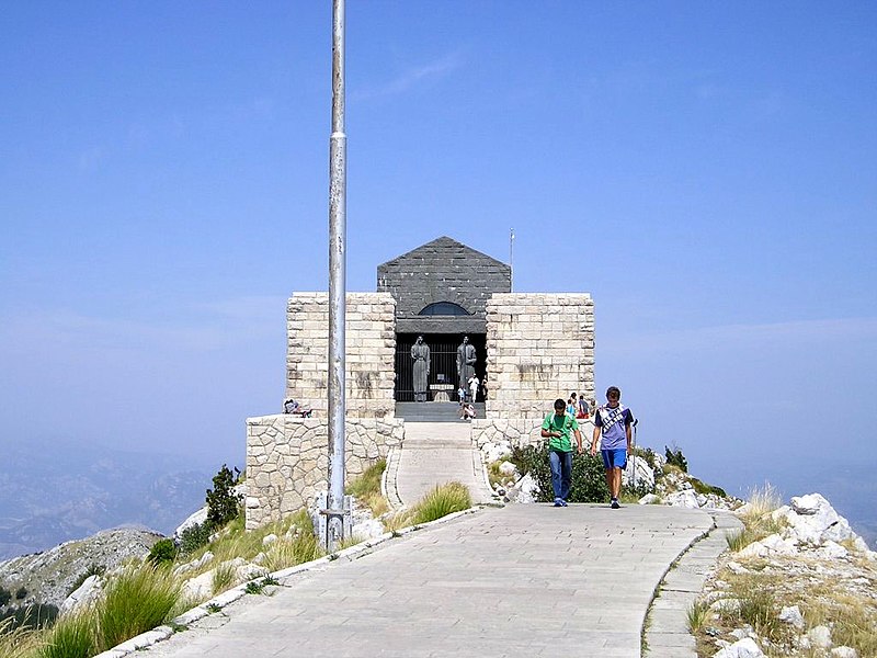 File:Lovcen-024-p1010064.jpg