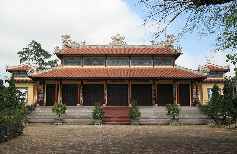 File:Tu Dam Pagoda 1.jpg